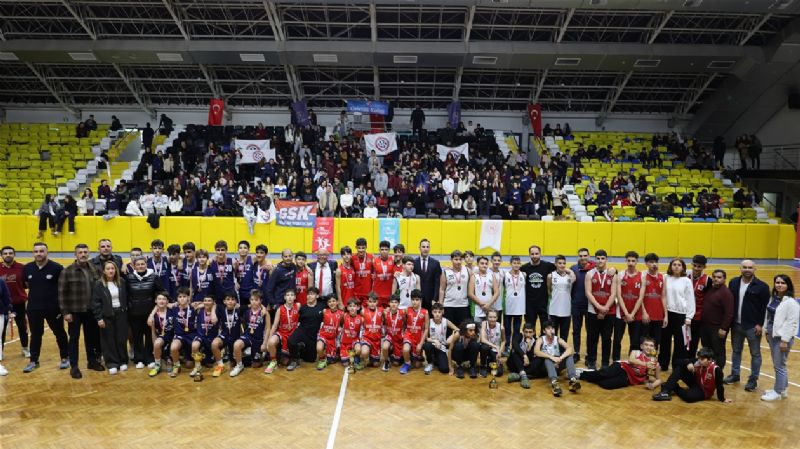 �ampiyon Gelecek Koleji!...