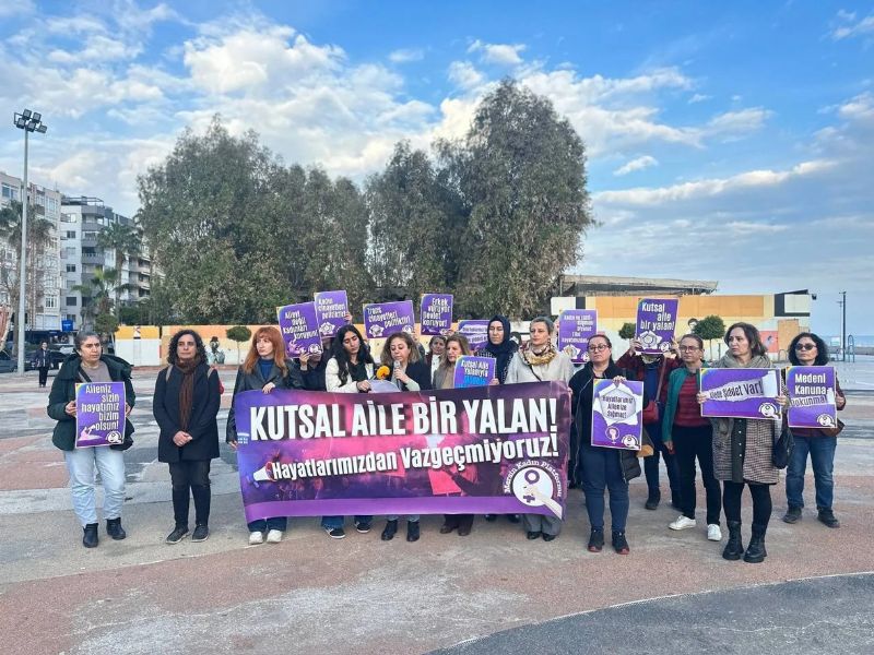 Haklarmz tartmaya aldka  erkek iddeti  gibi byyor...