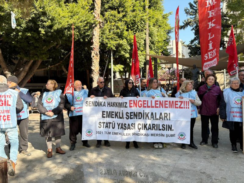 Ge�inemeyen emekli sokaklar� terk etmiyor ...