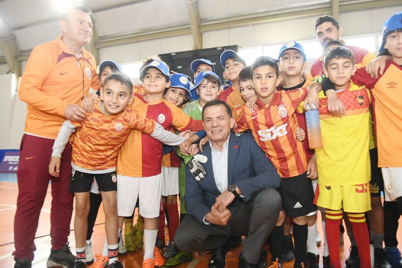 zyiit, sporcu ocuklar ve aileleriyle bulutu...