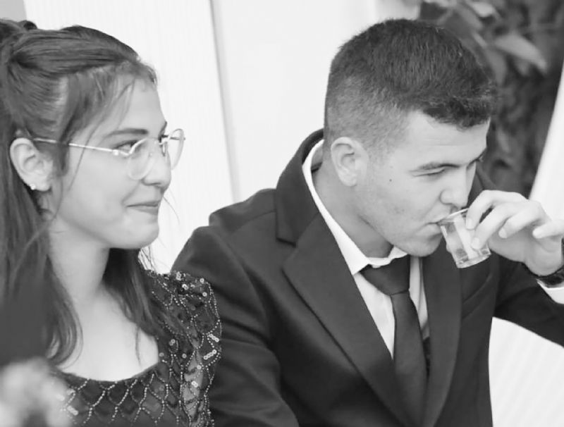Yeni nianl ifti lm ayrd...