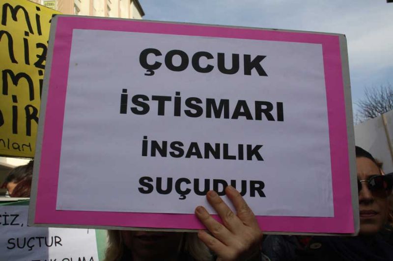Kz rencileri taciz eden mdr yardmcs tutukland...