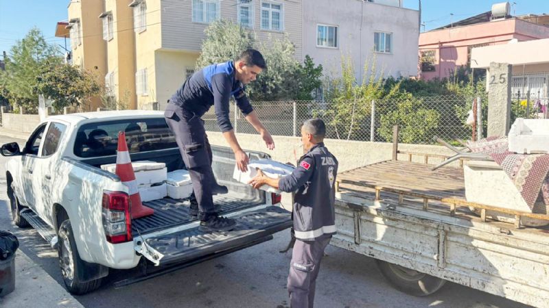 Tarsus�ta sa�l�ks�z bal�k sat���na ge�it verilmedi...