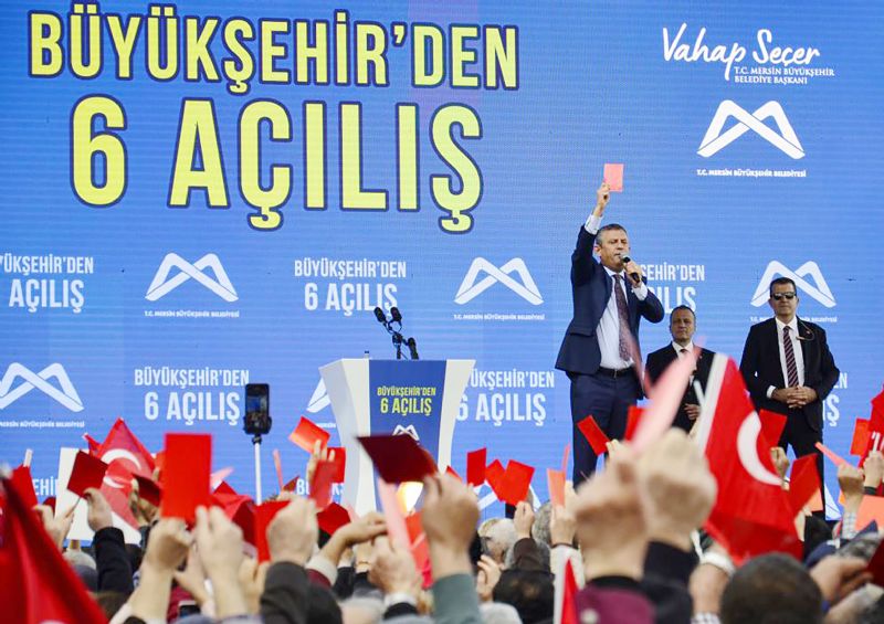 CHPnin srprizi  krmz kart oldu...