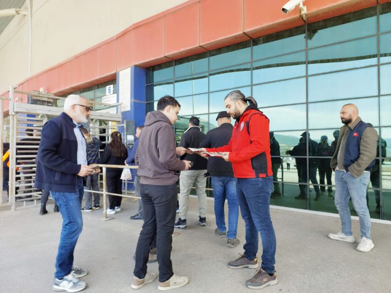 Genlere okul ve stadyumda  terr bilgilendirmesi...