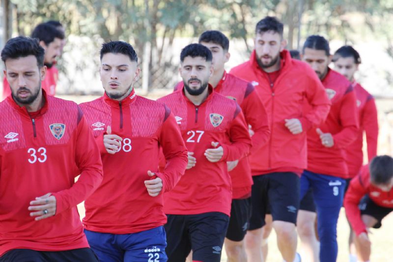 Yeni MY kazanmak zorunda...