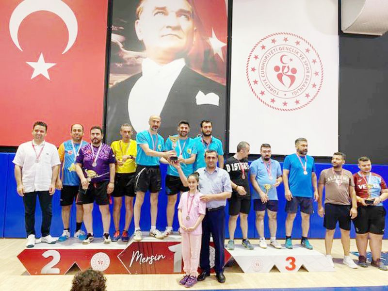 Masa tenisinde �ampiyonlar belli oldu...