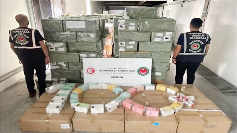 Mersin Liman’nda dev elektronik sigara operasyonu...