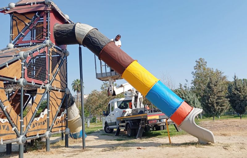 Akdeniz�in parklar�, �ocuklar i�in g�venli hale getiriliyor...