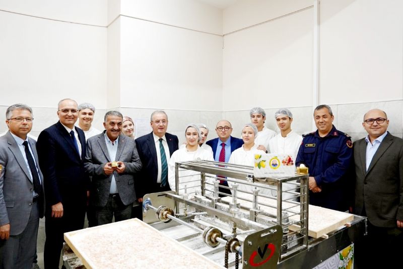 Patronlar lokum tad�m etkinli�ine kat�ld�