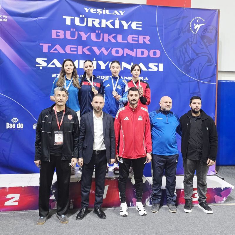 Madalya avc�s� Mersin sporcular�