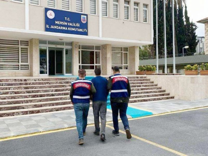 Mersin’de yama suundan aranan 2 firari yakaland...