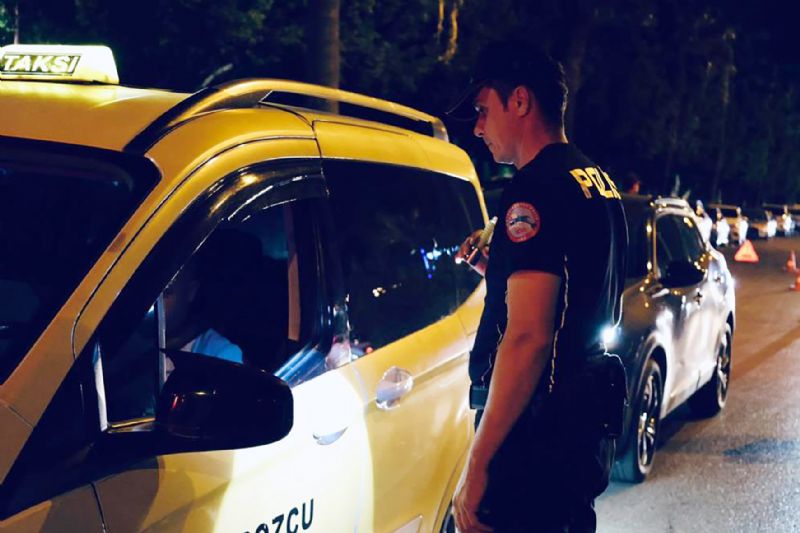 Mersinde bin 861 ara trafikten men edildi...