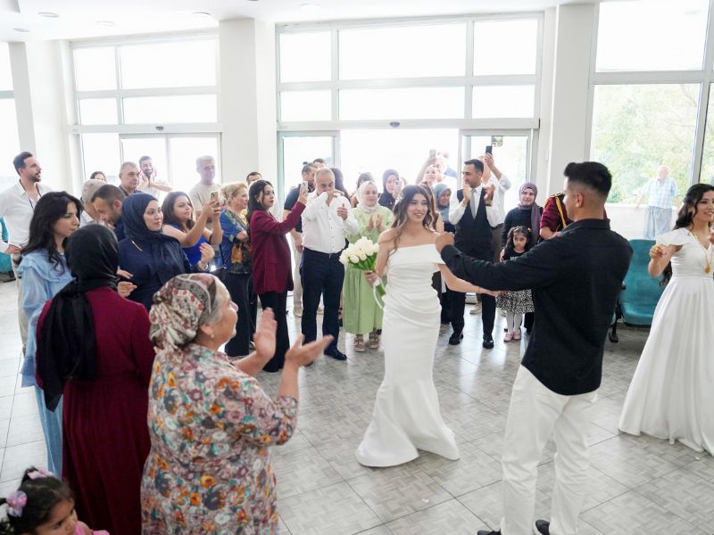 Nikah salonlar�nda 6.6.2026 yo�unlu�u ya�and�...
