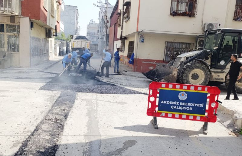 Akdenizde sokak yenileme ve dzenleme almalar sryor...