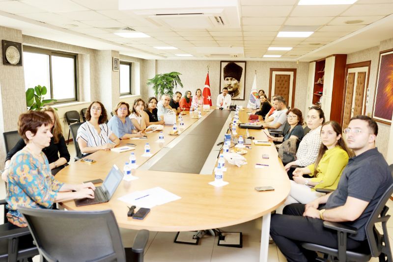 Mersin ye�il d�n���m pe�inde...