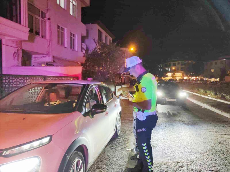 Mersin�de bin 107 ara� trafikten menedildi...