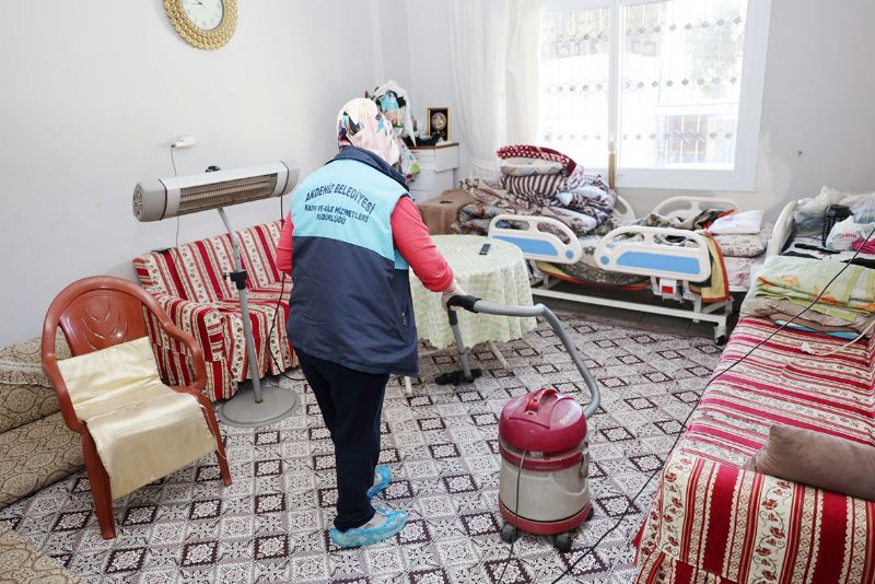 Akdeniz�de ihtiya� sahipleri unutulmuyor