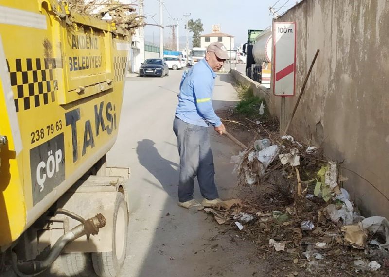 Akdeniz�den 65 mahallede temizlik ata��...