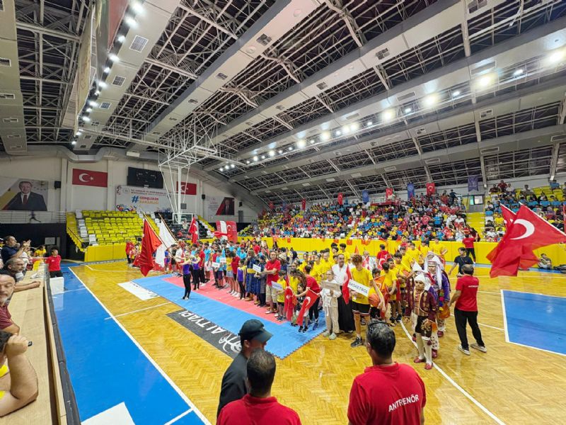 Mersinde spor okullar yaza hazr...