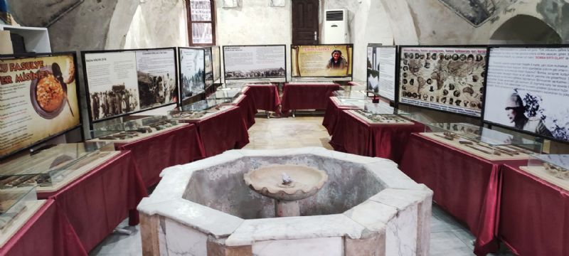 Tarihi hamam ��k�yor!...