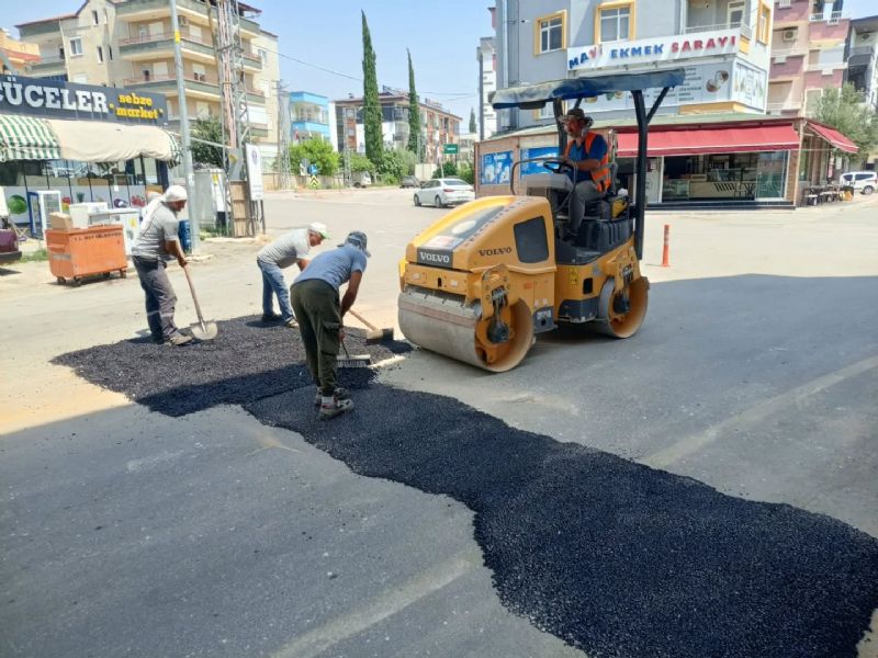 Mut yol sorunlarn zme abasnda...