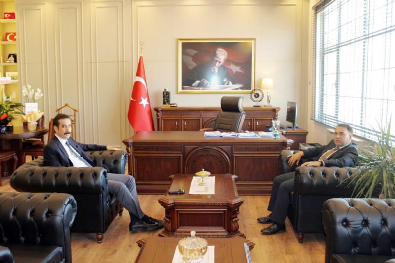 Kaymakam Topsakalolu’dan  Kaymakam Duru’ya ziyaret...