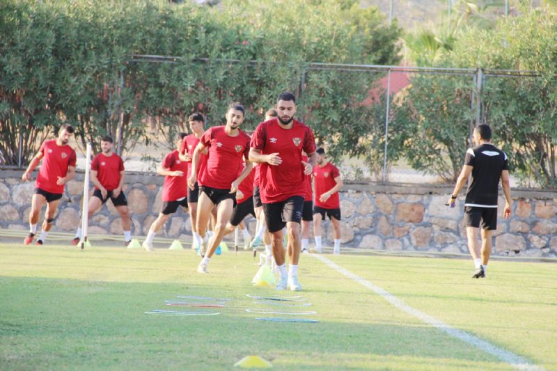 Yeni M�Y moral bulmak istiyor...