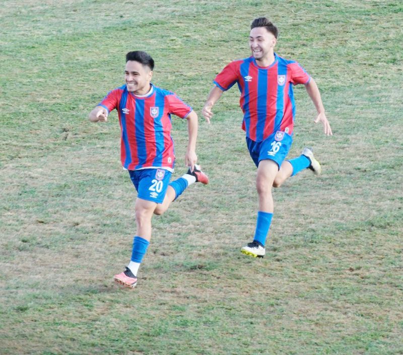 Silifke taraftar� ile bulu�uyor ...