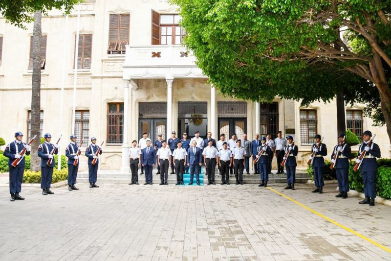 Vali Pehlivandan komutan Atasoya ziyaret...