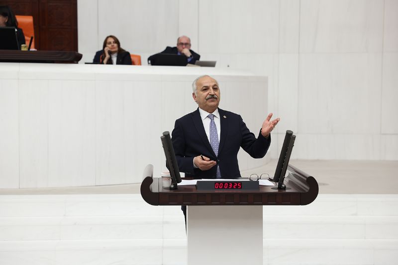 CHP’li Din�er�den esnaf i�in kanun teklifi