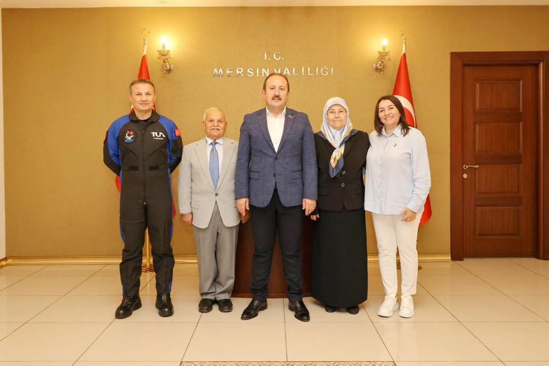 Uzaya gidecek ilk Trk memleketi Mersin’e geldi...