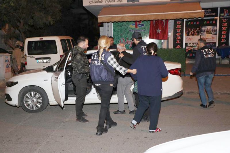 Mersin’de terr rgtlerine operasyon...