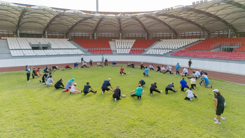 Tarsus�ta sa�l�k ve sosyalle�me ad�na b�y�k bulu�ma ...