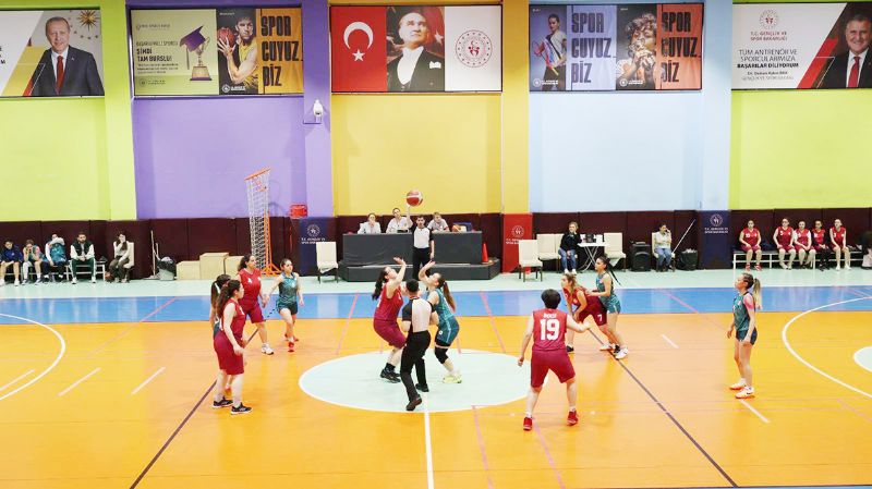 Potan�n g�c� Mersin�de y�kseliyor...