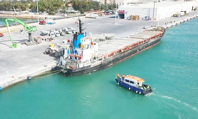 Mersin�de denizi kirleten  gemilere ceza ya�d�...