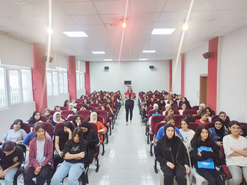 Jandarmadan rencilere siber farkndalk eitimi...