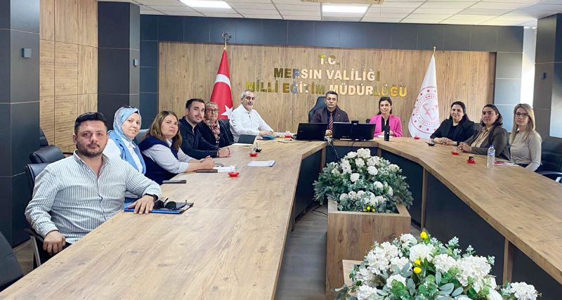 Mersin�den �ocuklar�n g�venli�i i�in �nemli toplant�