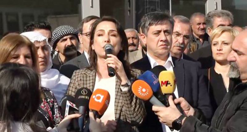 Bar umudunu bytmeye alrken  irade gaspn kabul etmiyoruz...