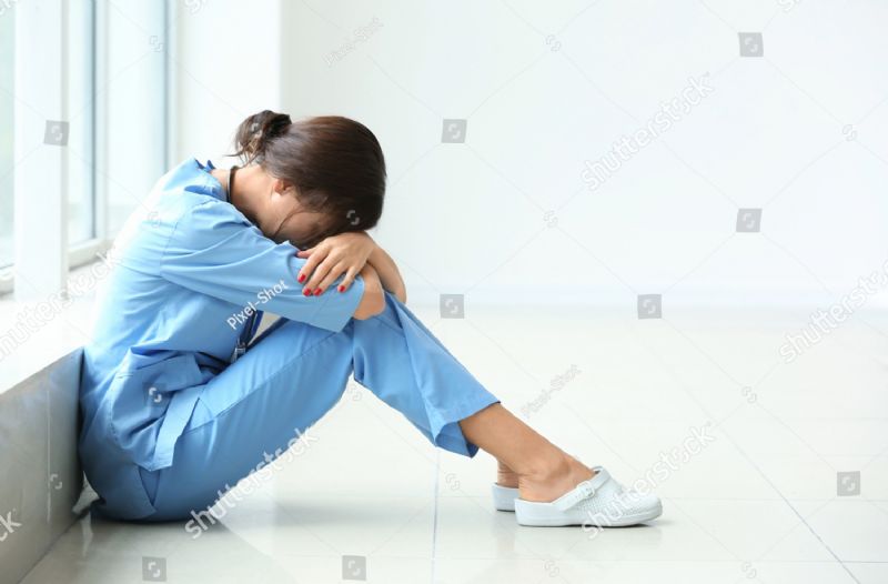 Bir gnde 3 doktor intihar etti!...