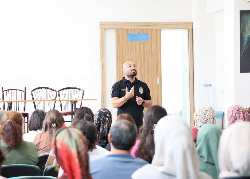 En iyi narkotik polisi anne...