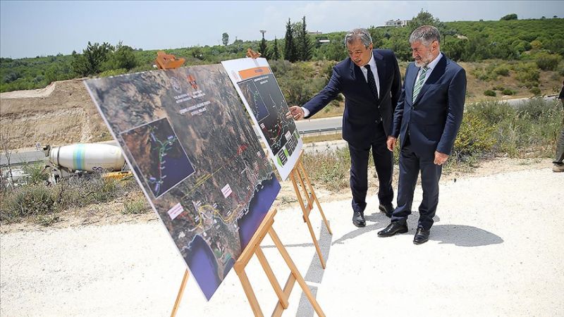 AKP seim beyannamesinden Mersin iin yine ayn vaatler kt...