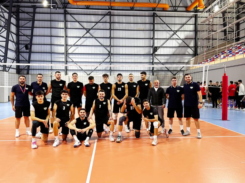 Fenerbaheli voleybolcular Bozyazya geliyor...