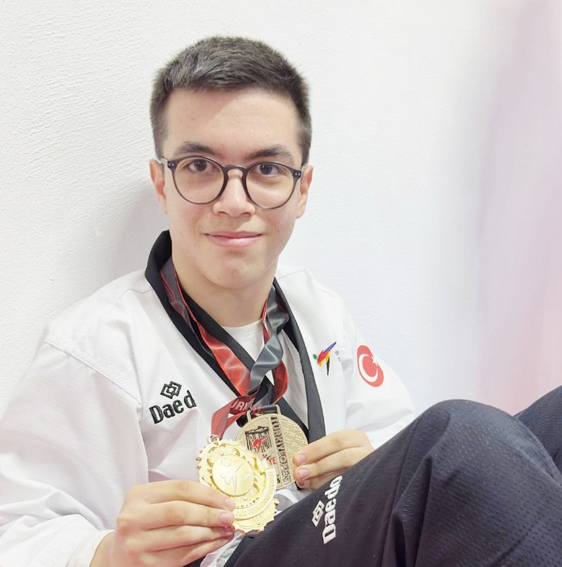 Mersinli Mahmut Arda Do�an bir kez daha �ampiyon...