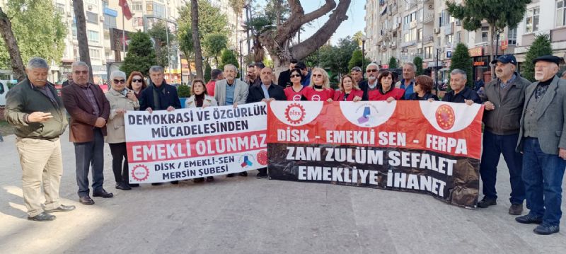 Emekliler sefalet  zammna kar sokaklarda...