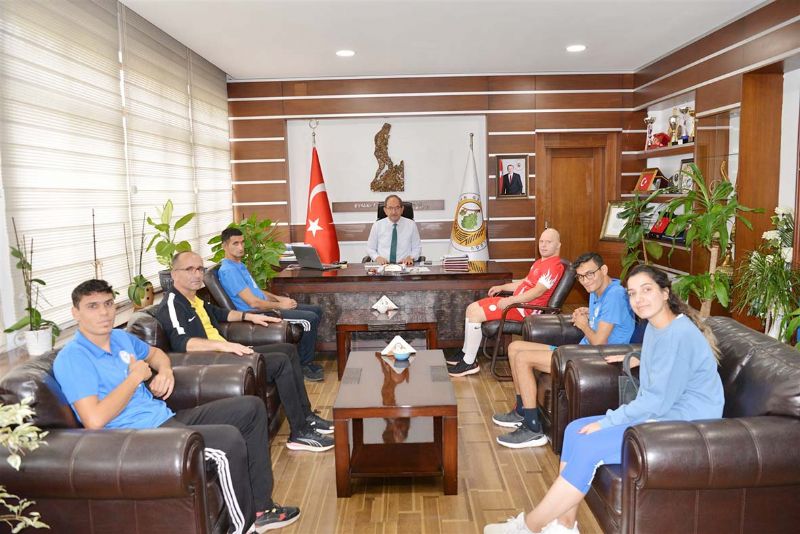 zel sporcular  Antalya yolcusu...