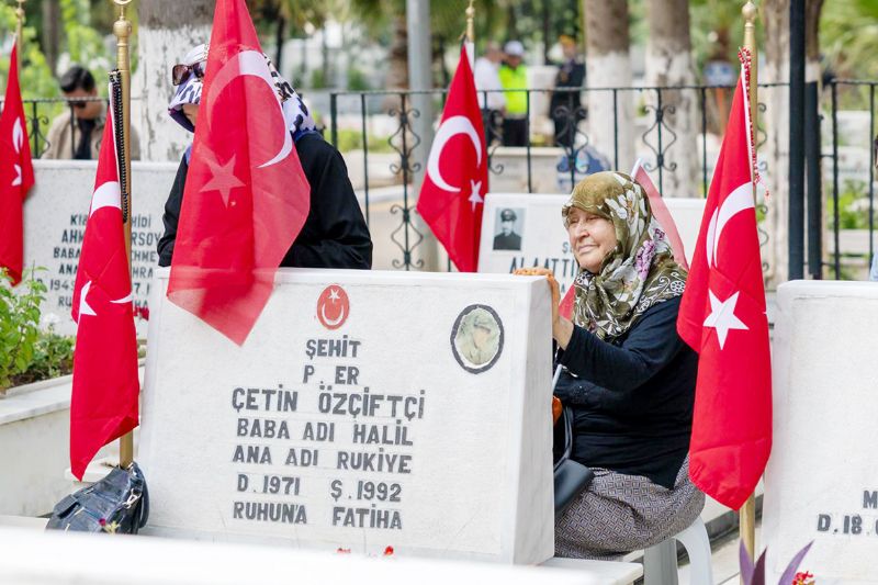 Mersin’de 15 Temmuz’da �ehitler dualarla an�ld�