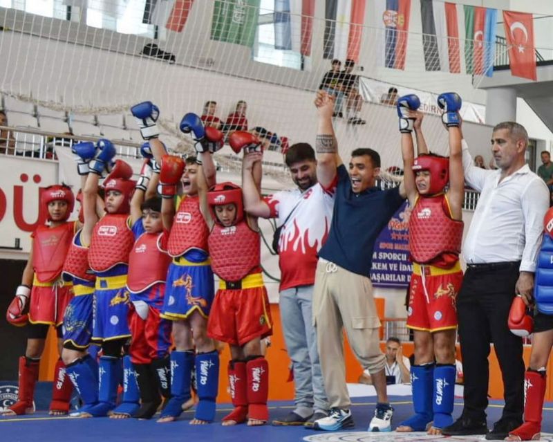 Balkan �ampiyonas�na  Mersin damga vurdu ...