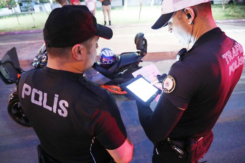 Mersin’de binlerce motosiklet denetlendi