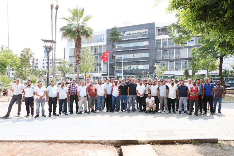 Mersin Liman��nda i��ilerin direni�i 224. g�n�nde